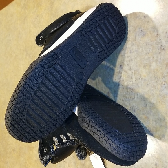 Weatherproof sneakerboot - Picture 11 of 11